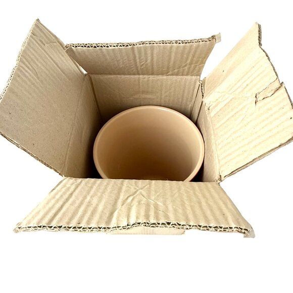 Le Creuset Large Canister 5 Qt Cerise Red Stoneware with Box No Lid EUC - Picture 5 of 12